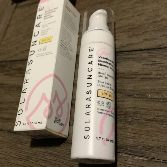 Solara Suncare Vacation Glow Mineral Sunscreen - SPF 30 - 1.7 fl oz - Picture 6 of 8